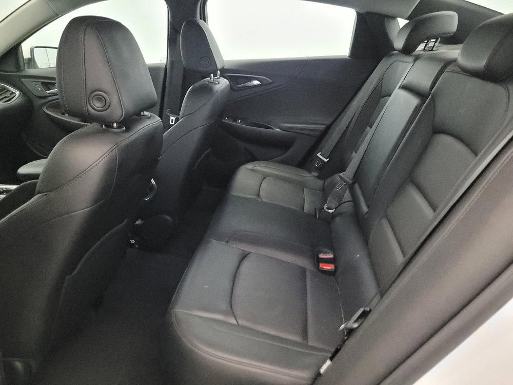 Used 2022 Chevrolet Malibu Premier FWD image 18