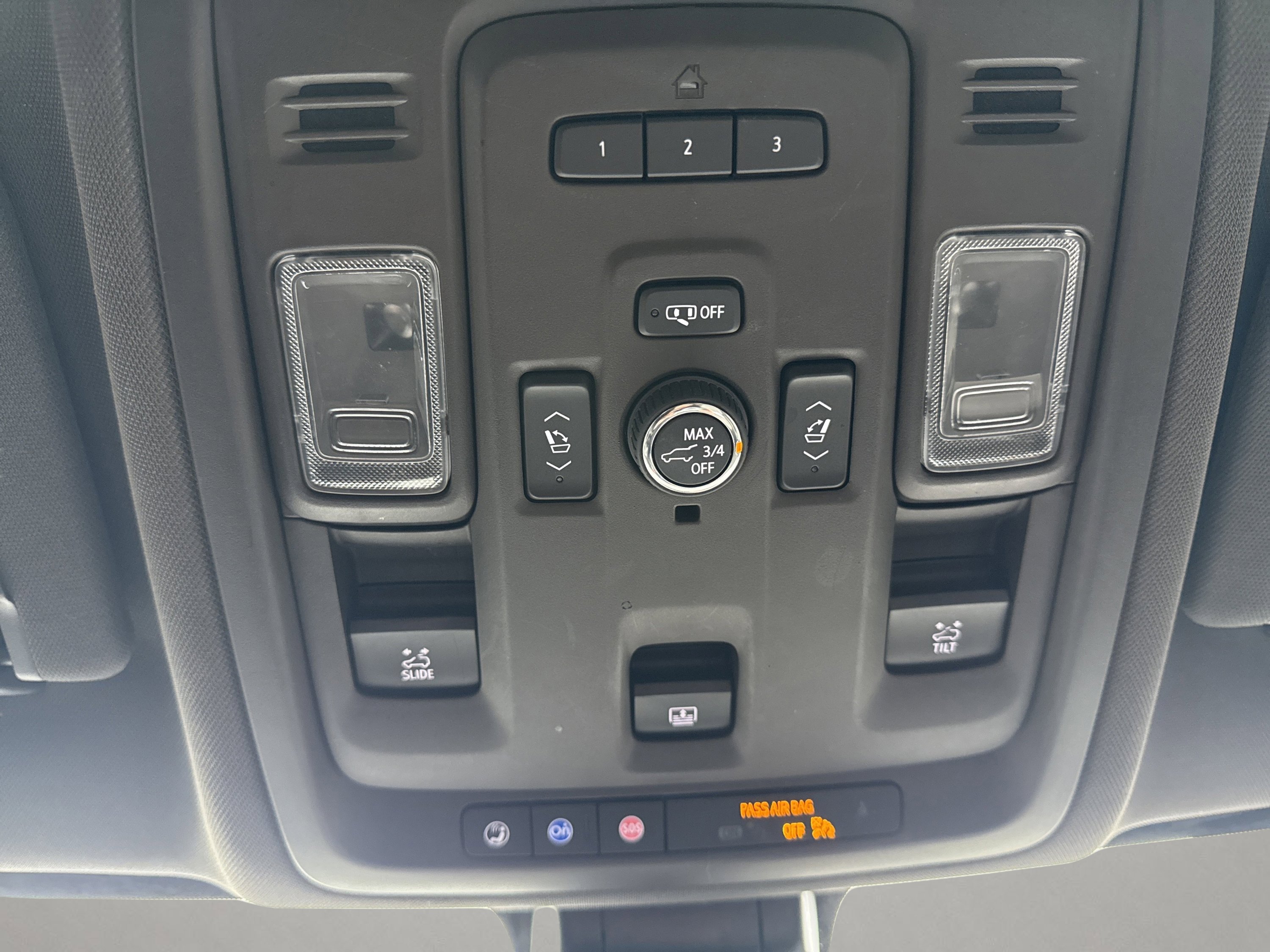 Used 2021 Chevrolet Tahoe Z71 w/ Z71 Off-Road Package image 28