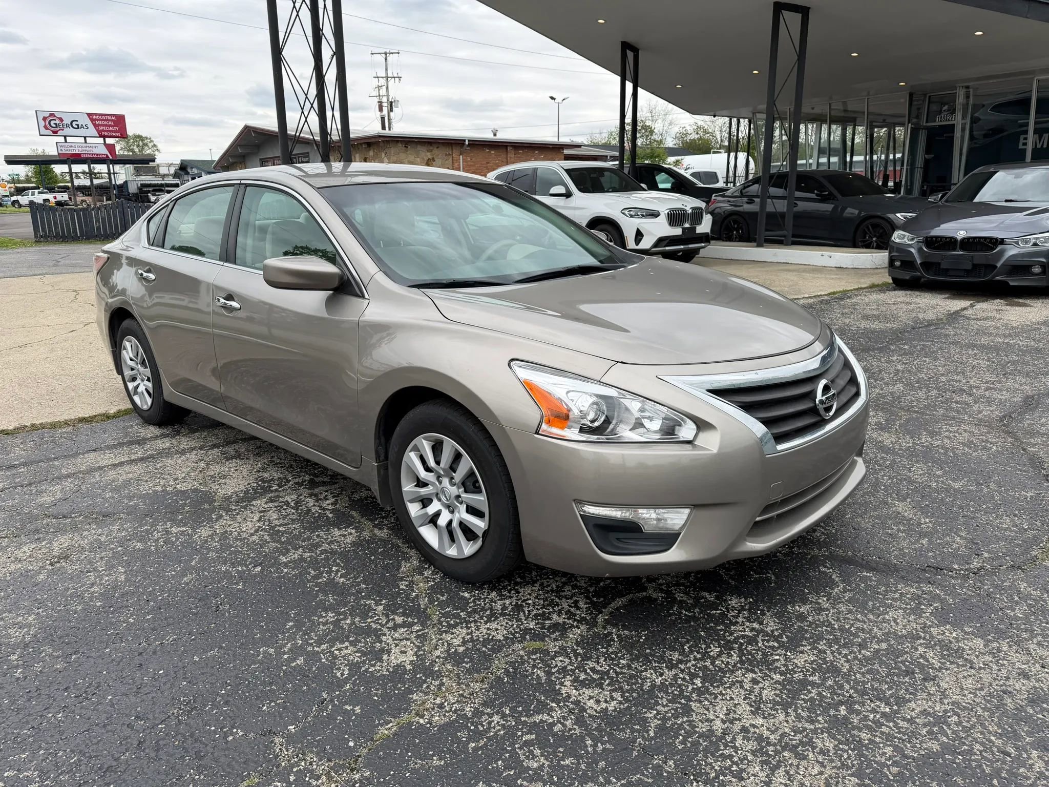 Used 2014 Nissan Altima 2.5 S w/ Display Audio Package FWD image 12