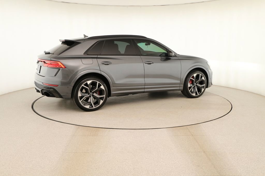 Used 2021 Audi RS Q8 w/ Carbon Optic Package AWD/4WD image 7