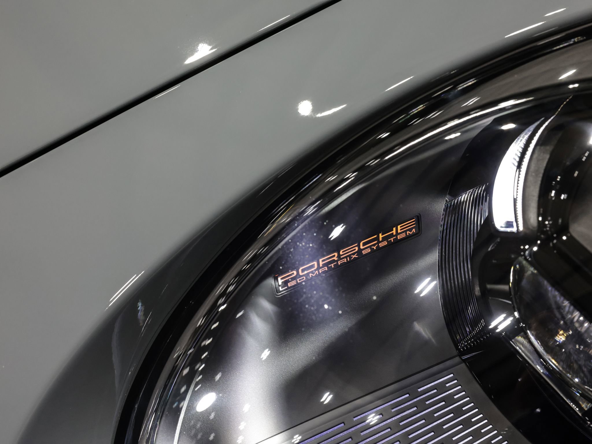 Used 2025 Porsche 911 Turbo S image 71