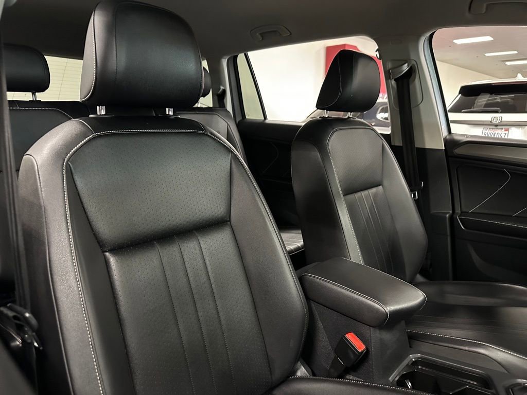 Used 2022 Volkswagen Tiguan SE FWD image 31