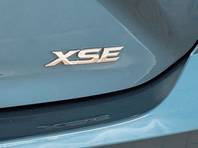 Used 2025 Toyota Camry XSE AWD/4WD image 9
