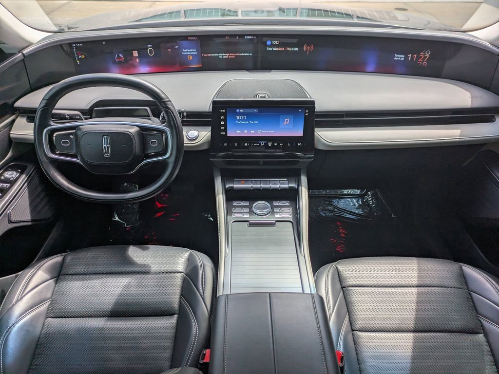 Certified 2024 Lincoln Nautilus Reserve AWD/4WD image 17