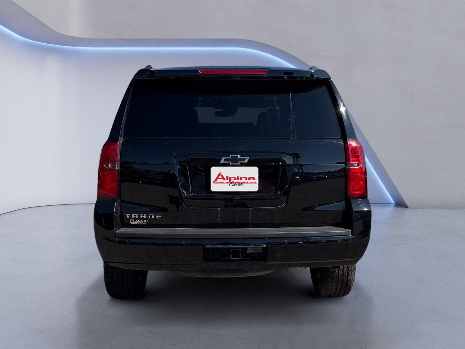 Used 2019 Chevrolet Tahoe LS w/ Enhanced Driver Alert Package AWD/4WD image 4