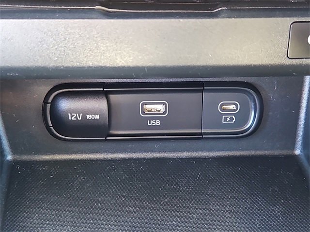 Certified 2024 Kia Seltos SX image 17