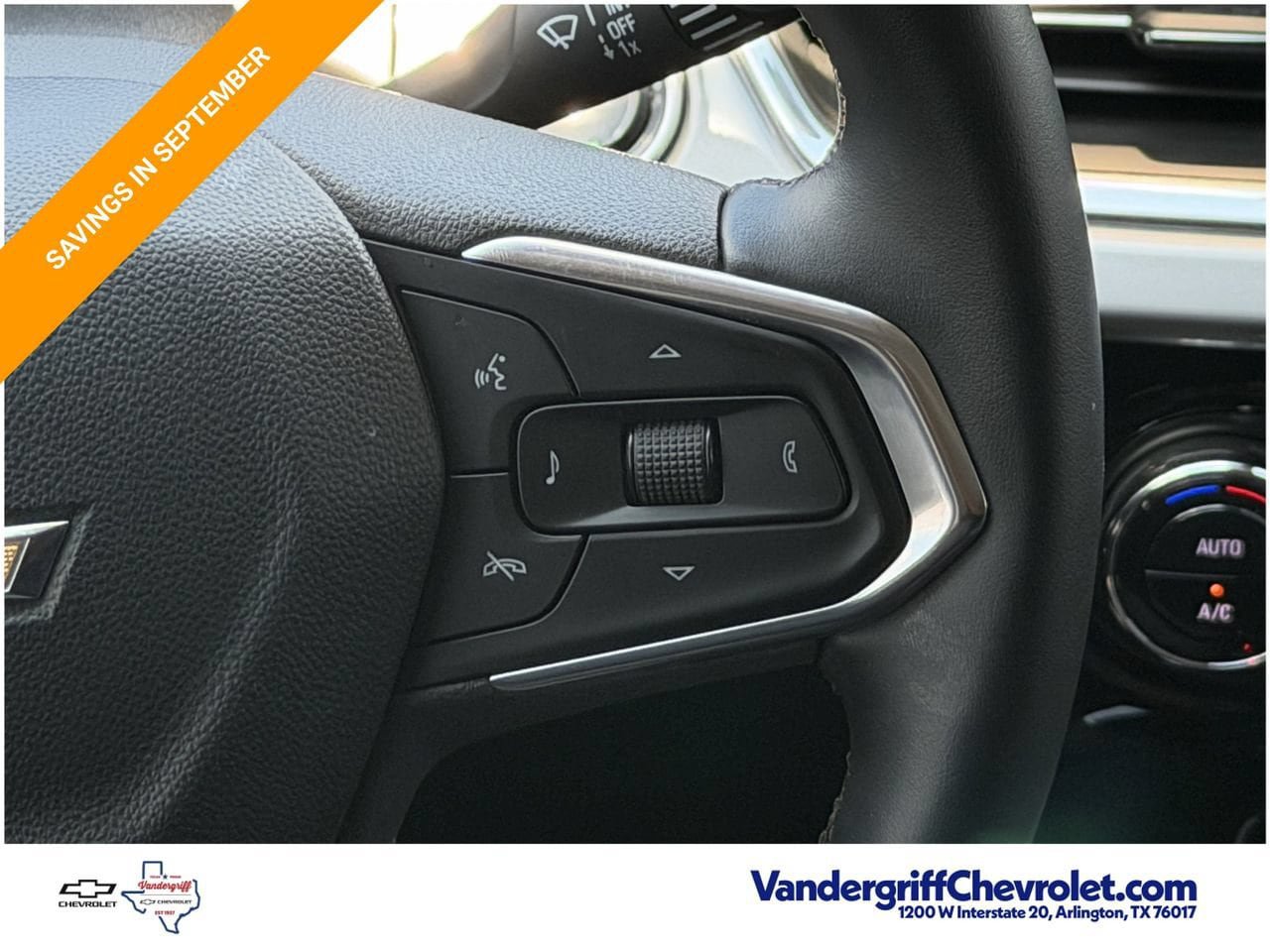 Used 2024 Chevrolet Trax LT w/ Driver Confidence Package FWD image 14