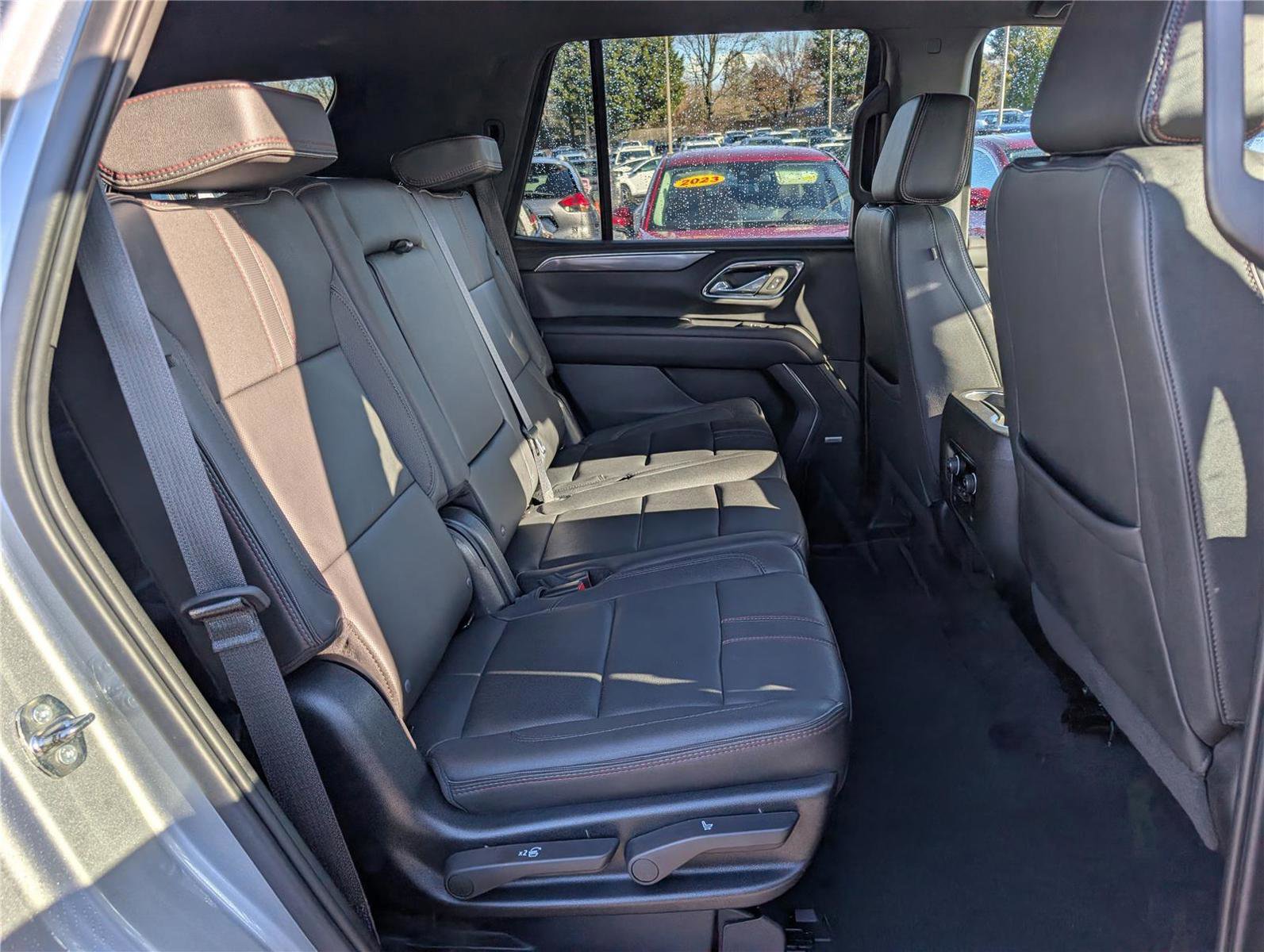 Used 2023 Chevrolet Tahoe RST image 13