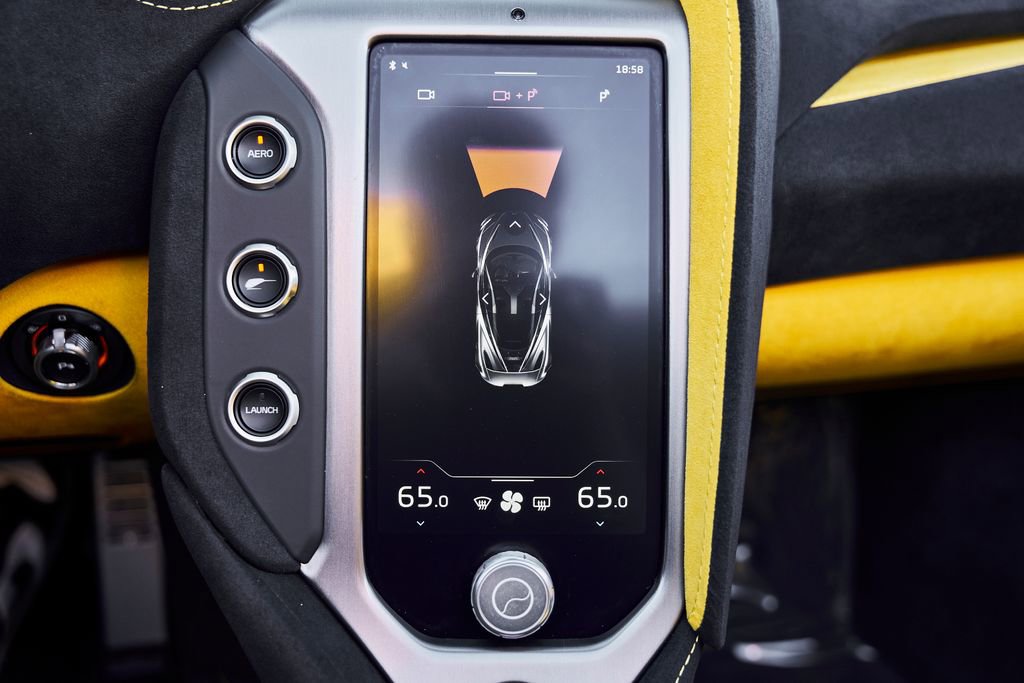 Used 2026 McLaren 750S Spider image 75