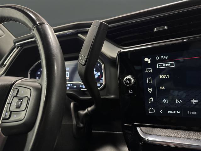 Used 2025 GMC Sierra 2500 Denali w/ Technology Package AWD/4WD image 23