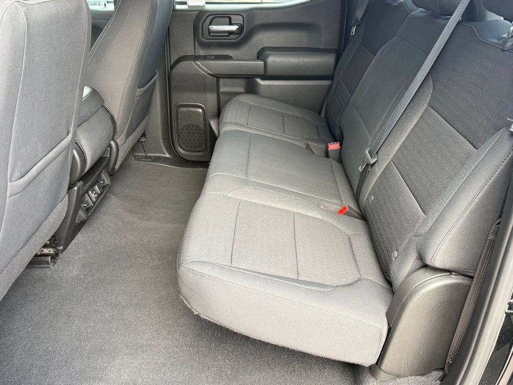 Used 2022 Chevrolet Silverado 1500 LT AWD/4WD image 20