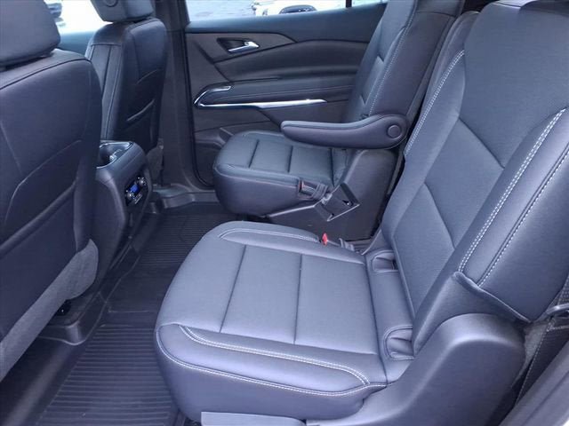 New 2026 Chevrolet Traverse LT w/ Midnight/Sport Edition image 5