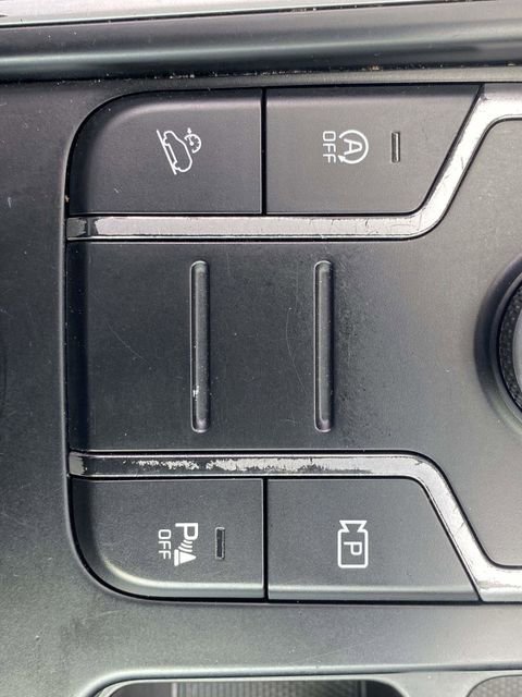 Used 2022 Kia Sorento S FWD image 33