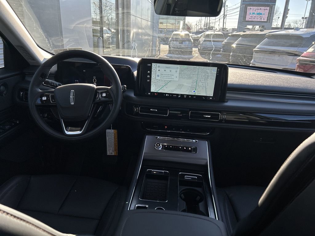 New 2025 Lincoln Aviator AWD w/ Equipment Group 101A image 12