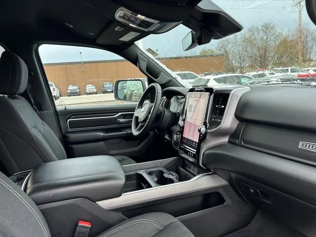 Used 2025 RAM 1500 Big Horn AWD/4WD image 31