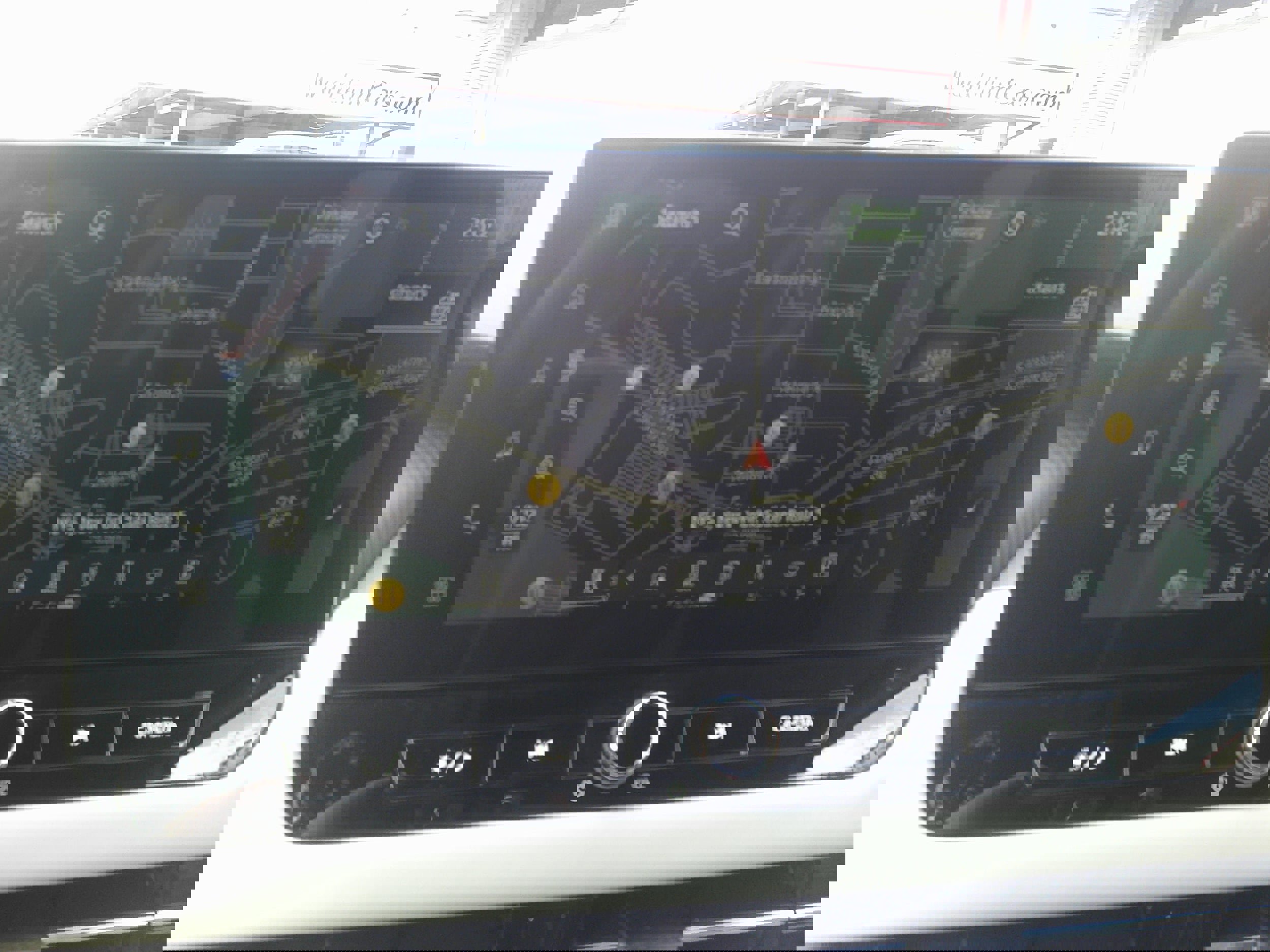 Used 2025 Mitsubishi Outlander SE image 24