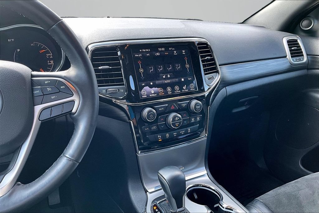 Used 2019 Jeep Grand Cherokee Altitude AWD/4WD image 9