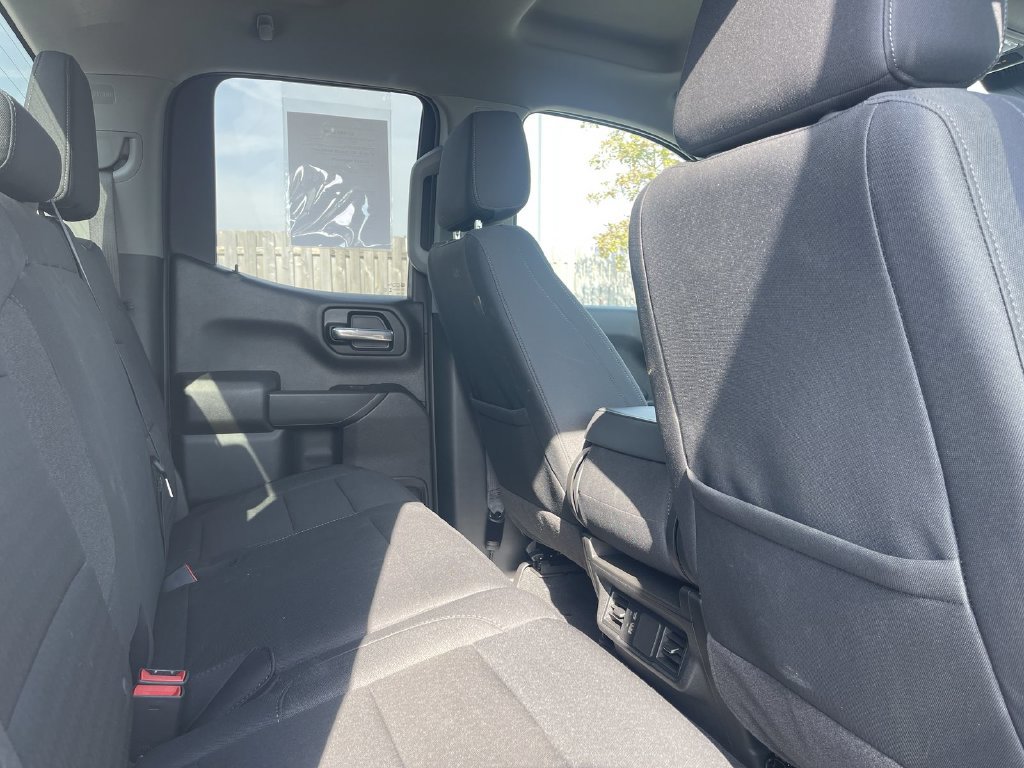 Used 2025 GMC Sierra 1500 Pro w/ Graphite Edition AWD/4WD image 29
