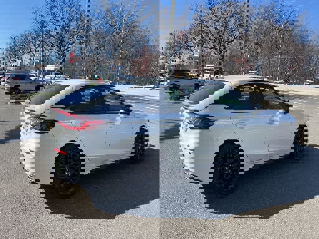 Used 2023 Honda Civic Sport image 20