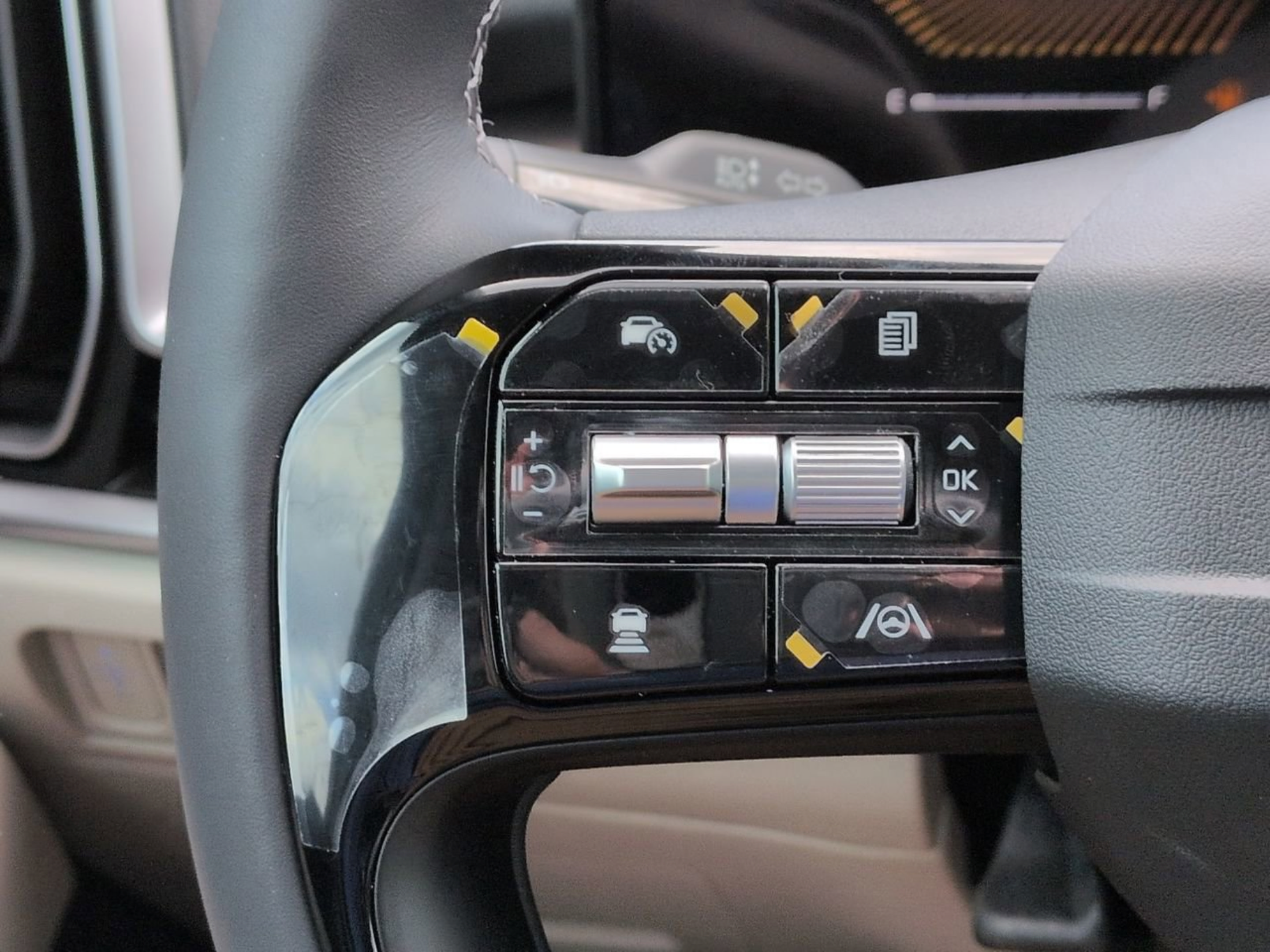 New 2026 Kia Sorento S w/ S Panoramic Sunroof Package FWD image 29