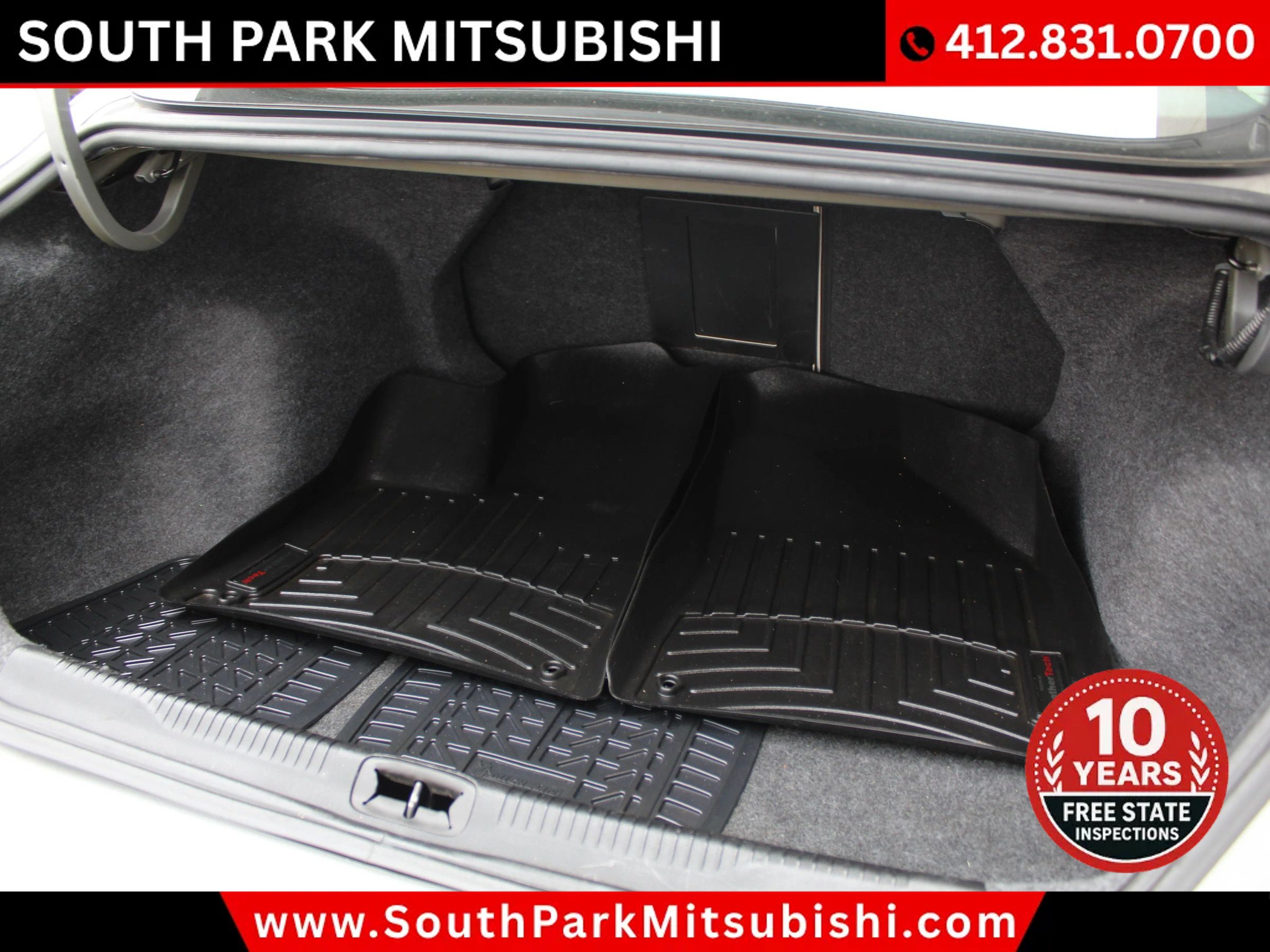 Used 2015 Chrysler 200 C FWD image 26