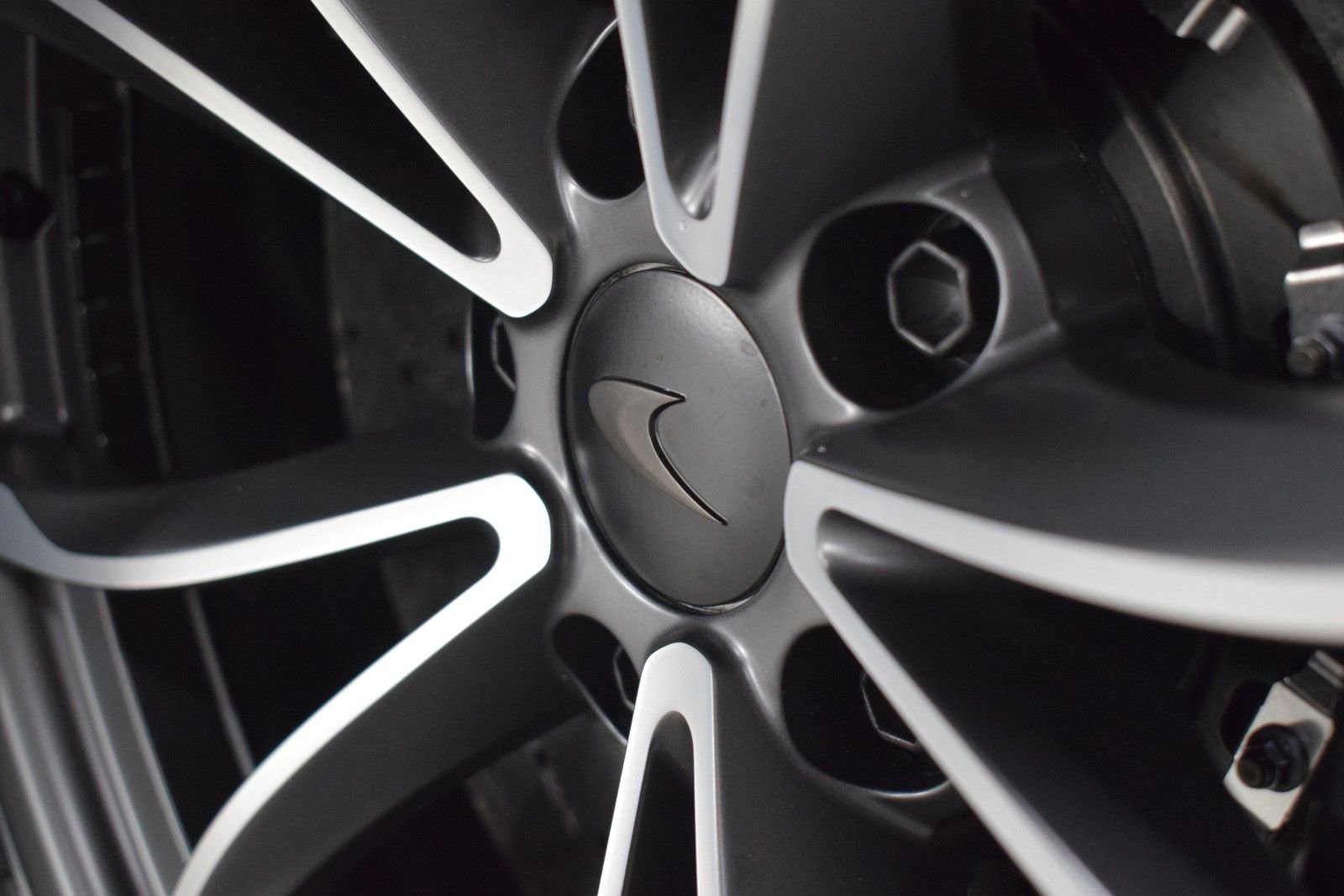 New 2025 McLaren Artura Spider image 17