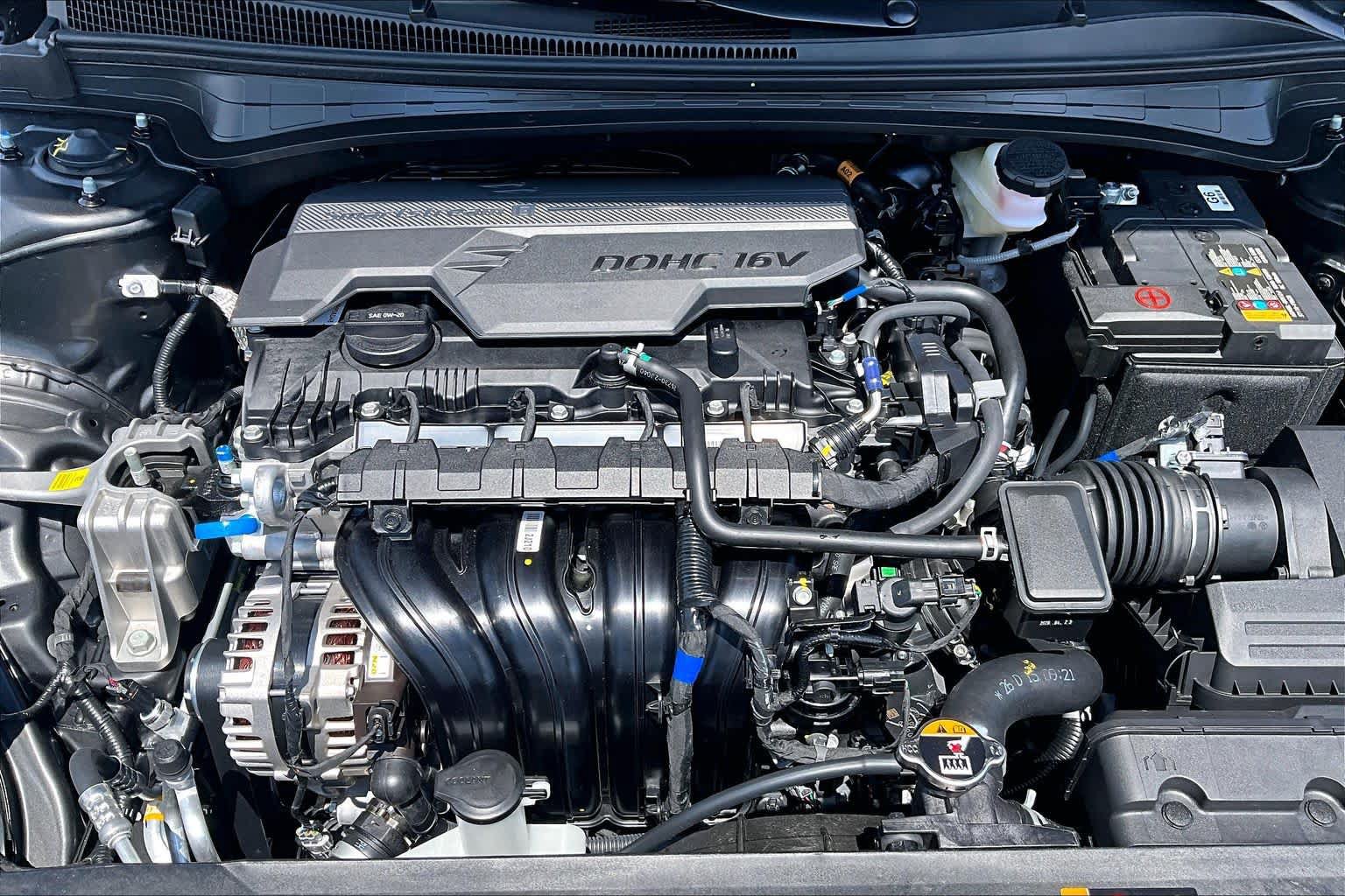 New 2026 Hyundai Elantra Limited FWD image 16