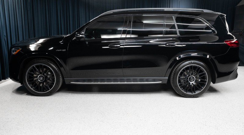 New 2026 Mercedes-Benz GLS 63 AMG 4MATIC image 8