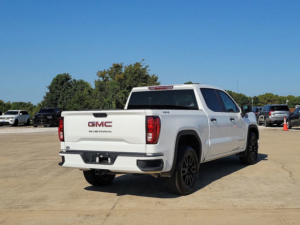 Used 2023 GMC Sierra 1500 Pro w/ Graphite Edition image 5