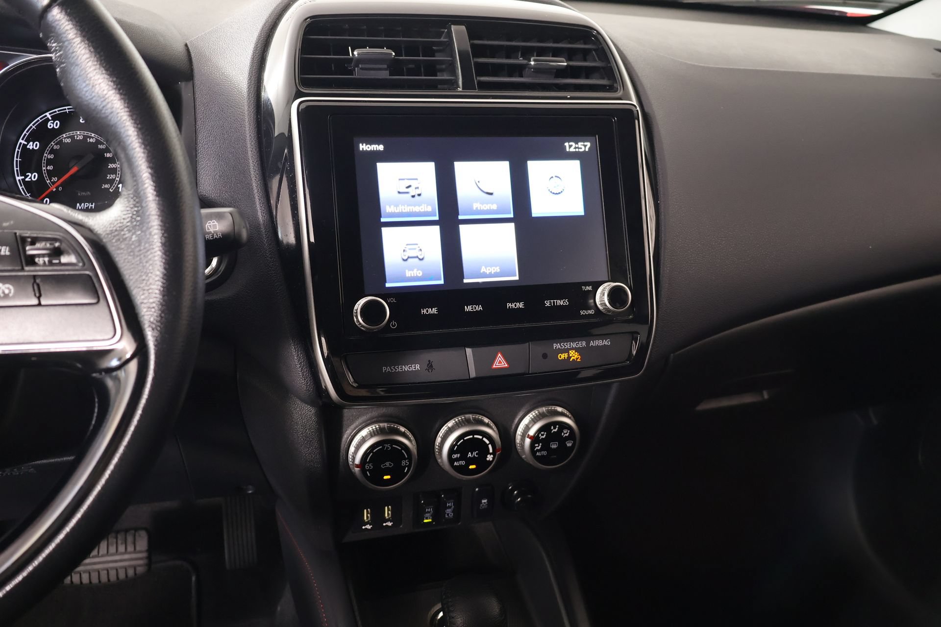 Used 2024 Mitsubishi Outlander Sport SE AWD/4WD image 5