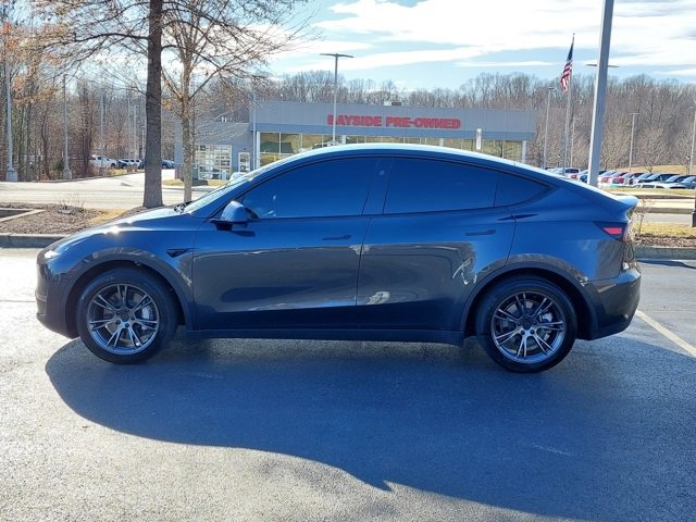 Used 2025 Tesla Model Y Long Range image 10