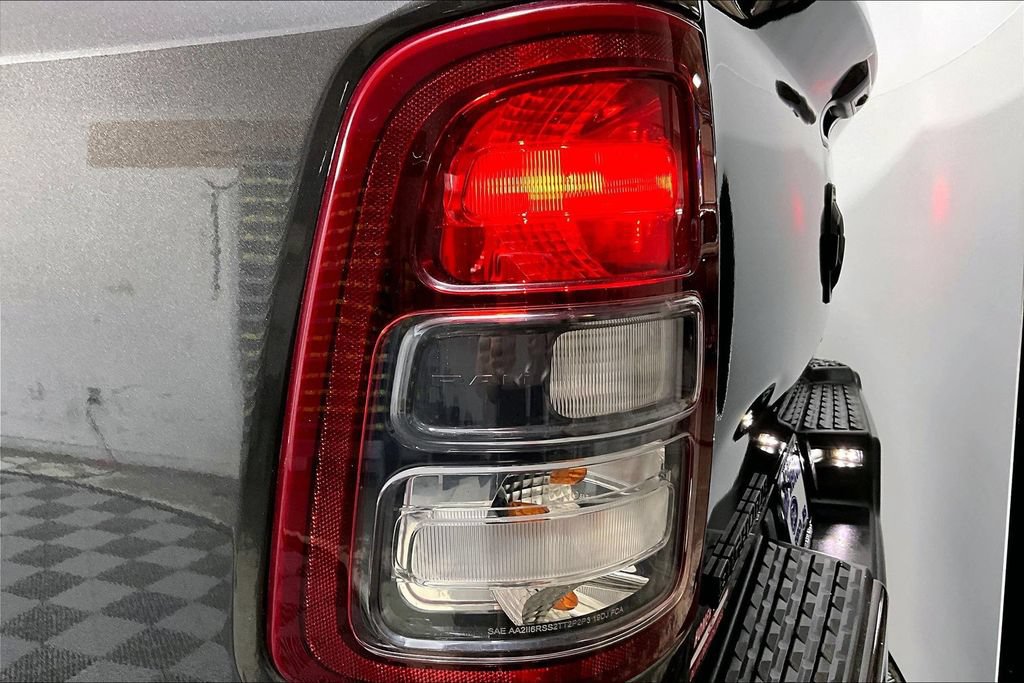 Used 2021 RAM 3500 Big Horn w/ Night Edition AWD/4WD image 29
