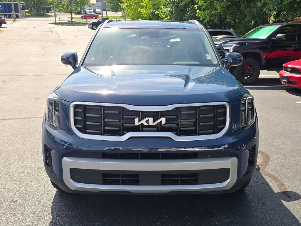 Used 2024 Kia Telluride S w/ S Sunroof Package FWD image 8