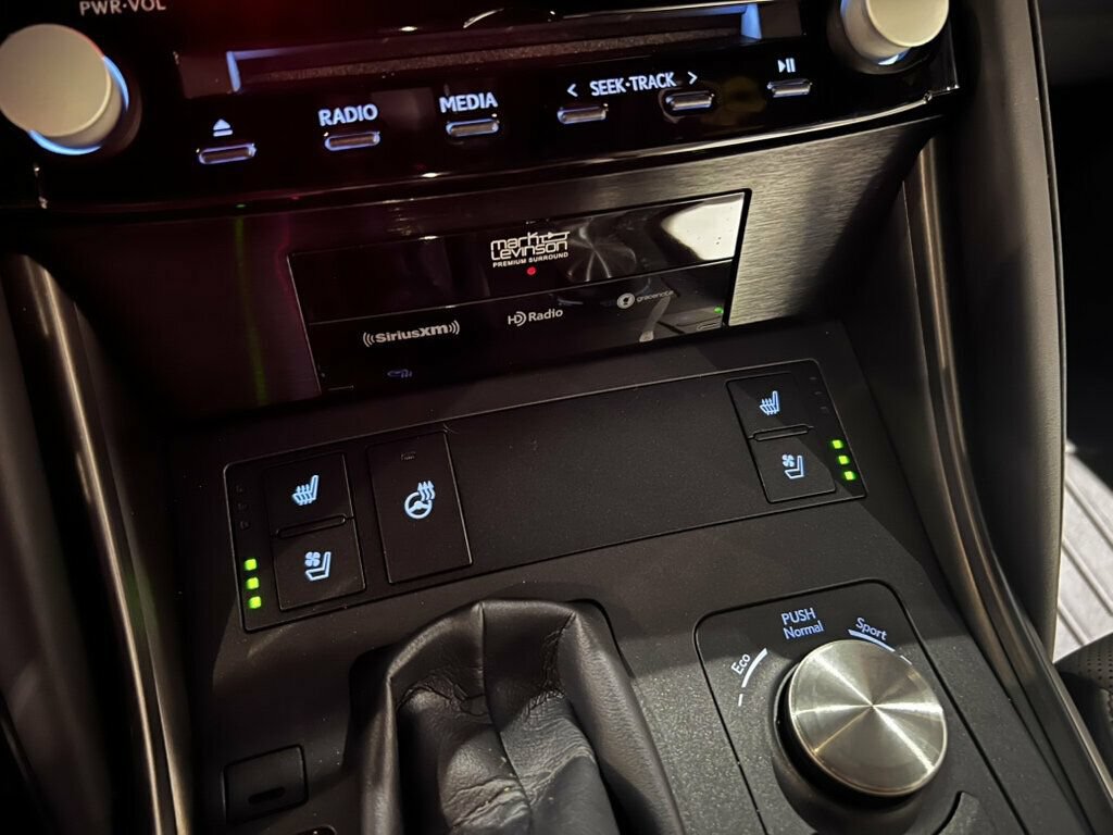 Used 2021 Lexus IS 350 F Sport RWD image 34