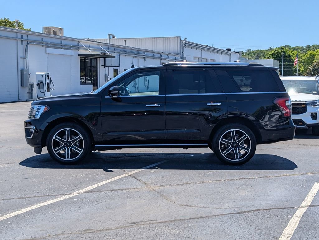 Used 2021 Ford Expedition Limited AWD/4WD image 5