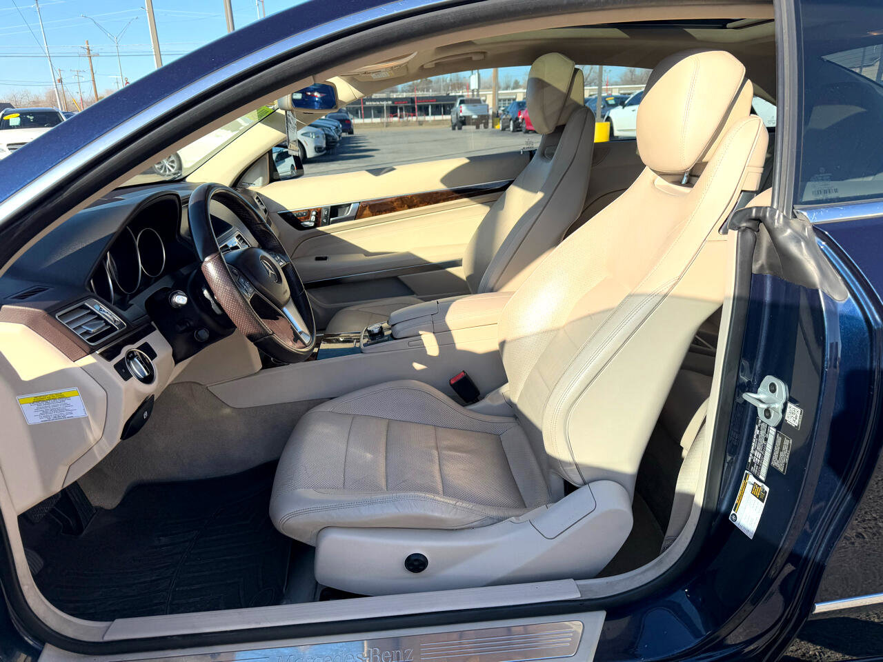 Used 2014 Mercedes-Benz E 350 4MATIC Coupe w/ Premium 1 Package image 9