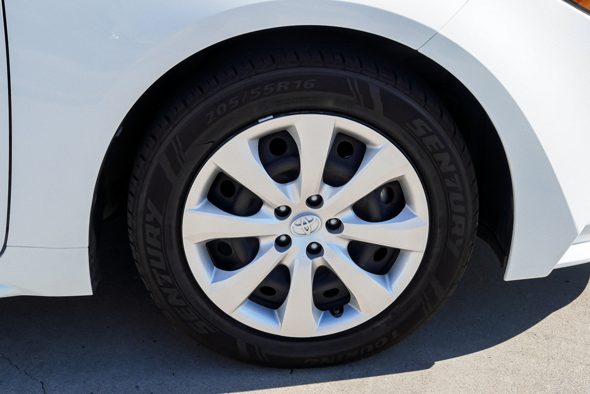 Certified 2024 Toyota Corolla LE FWD image 10