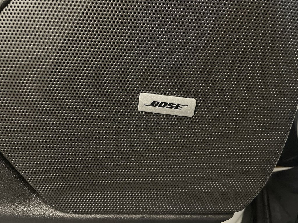 Used 2020 Cadillac XT6 Premium Luxury image 18