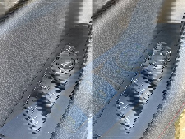 Used 2022 Chevrolet Blazer RS w/ Enhanced Convenience Package image 26