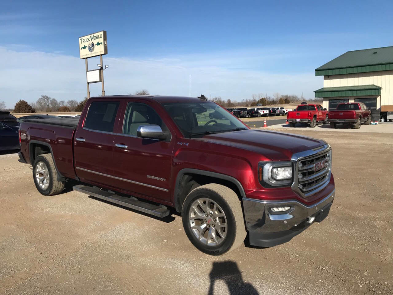 Used 2017 GMC Sierra 1500 SLT w/ SLT Premium Package