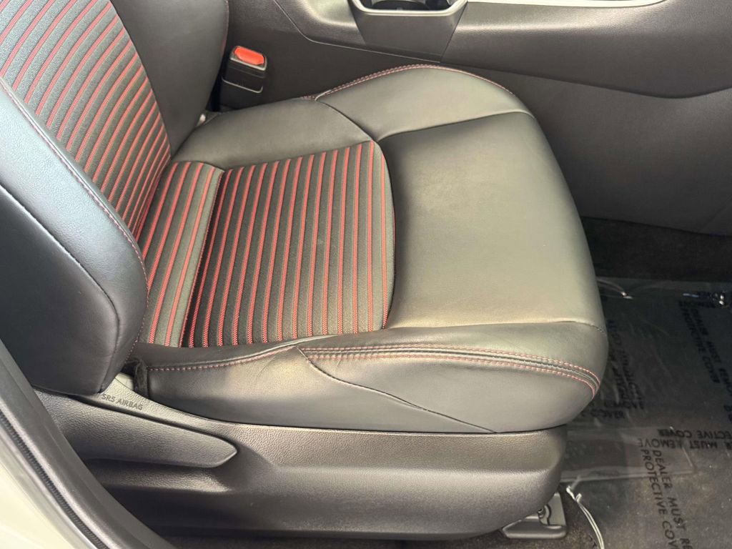 Used 2022 Toyota RAV4 XSE w/ Weather Package image 10