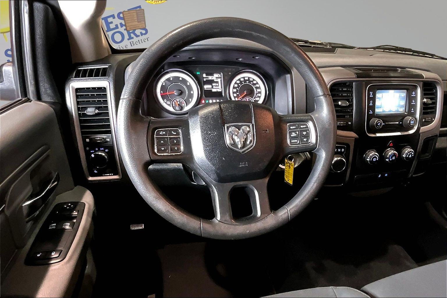 Used 2018 RAM 1500 Express RWD image 10