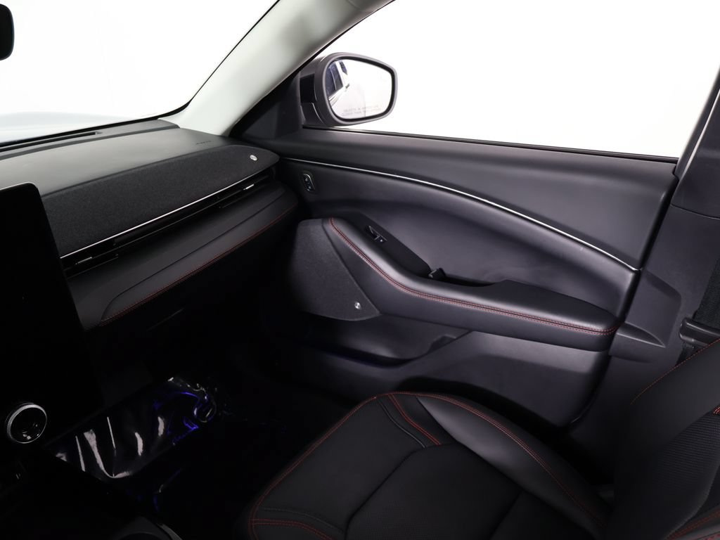 Used 2025 Ford Mustang Mach-E Premium w/ Sport Appearance Package AWD/4WD image 36