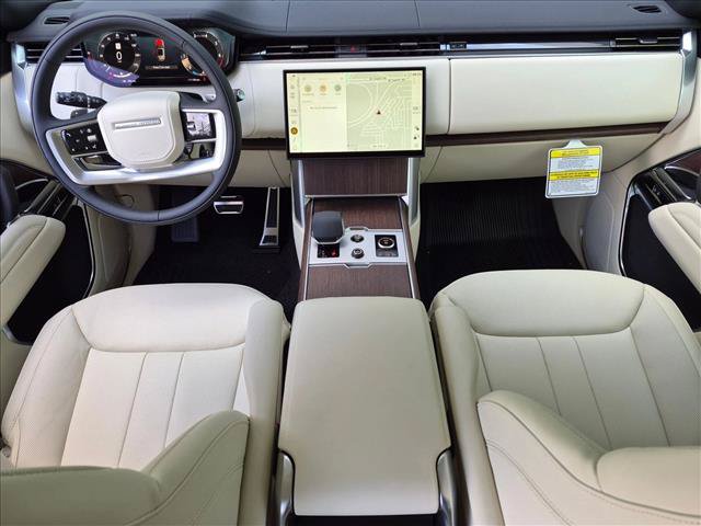 New 2027 Land Rover Range Rover Long Wheelbase SE AWD/4WD image 14