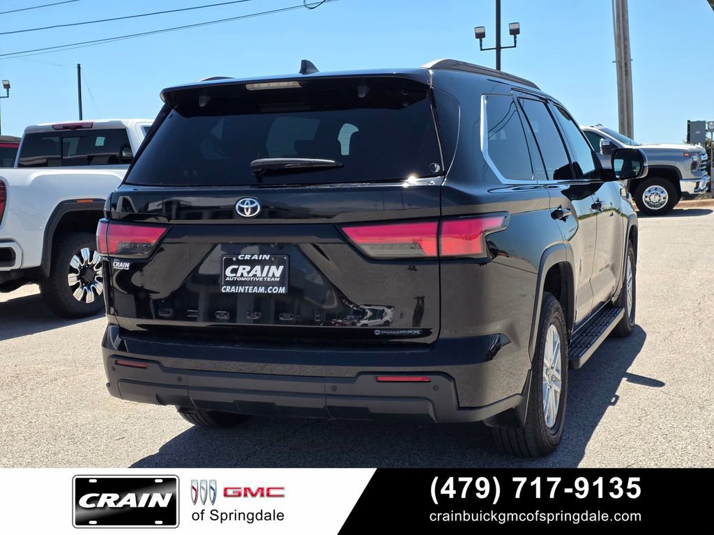 Used 2025 Toyota Sequoia SR5 AWD/4WD image 8