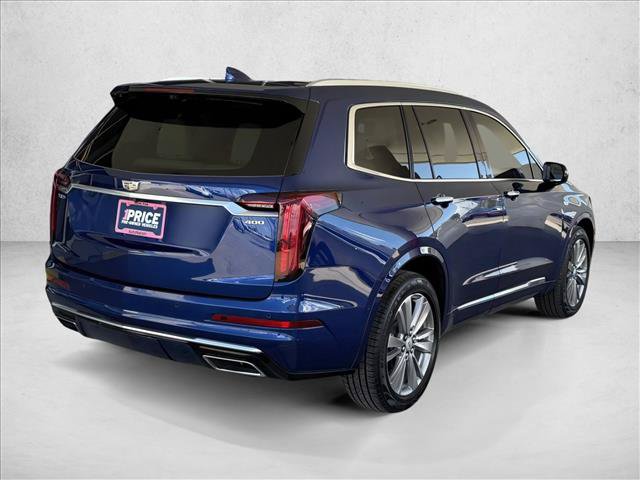 Used 2024 Cadillac XT6 Premium Luxury w/ Technology Package FWD image 6