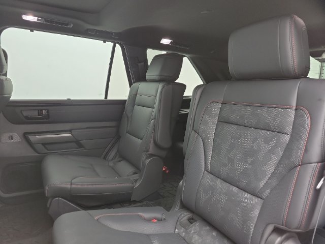 Used 2025 Toyota Sequoia TRD Pro AWD/4WD image 12