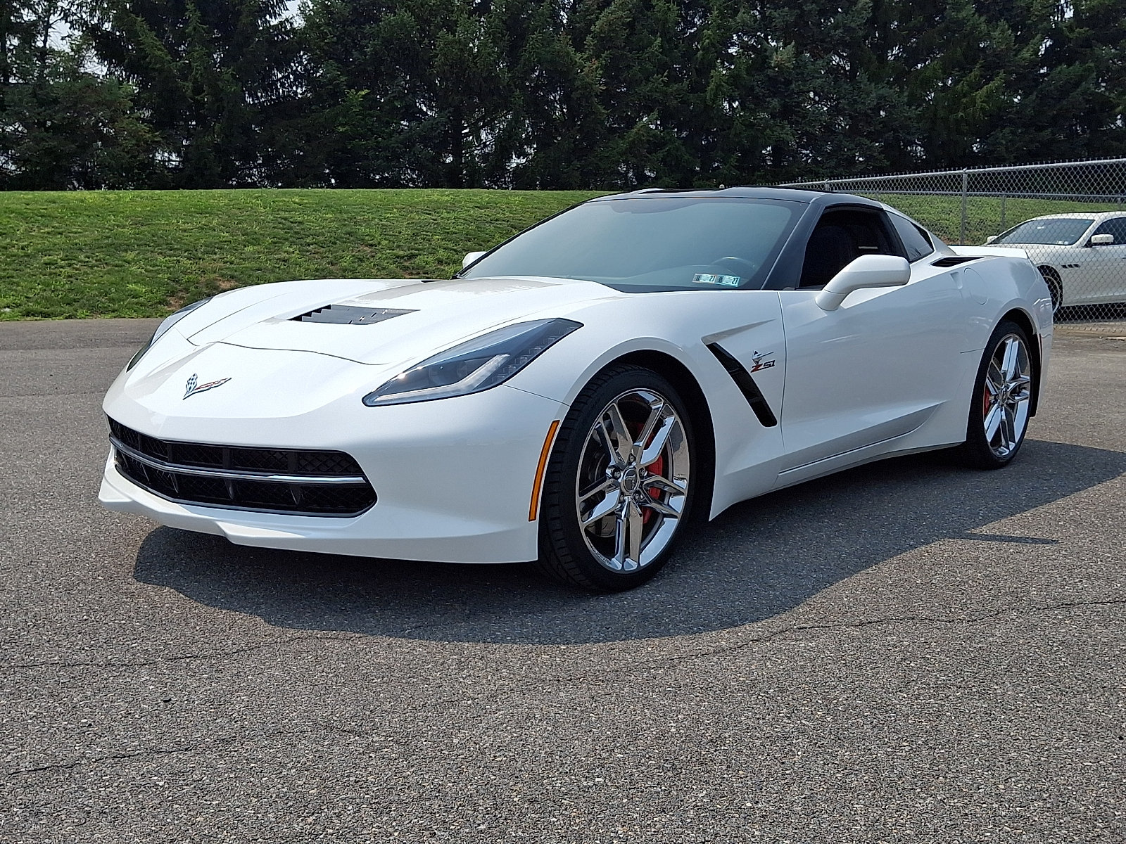 Used 2014 Chevrolet Corvette Stingray Coupe RWD image 3