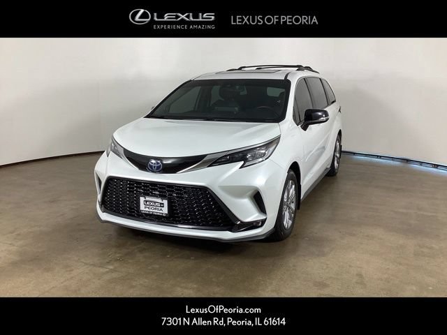 Used 2023 Toyota Sienna XSE