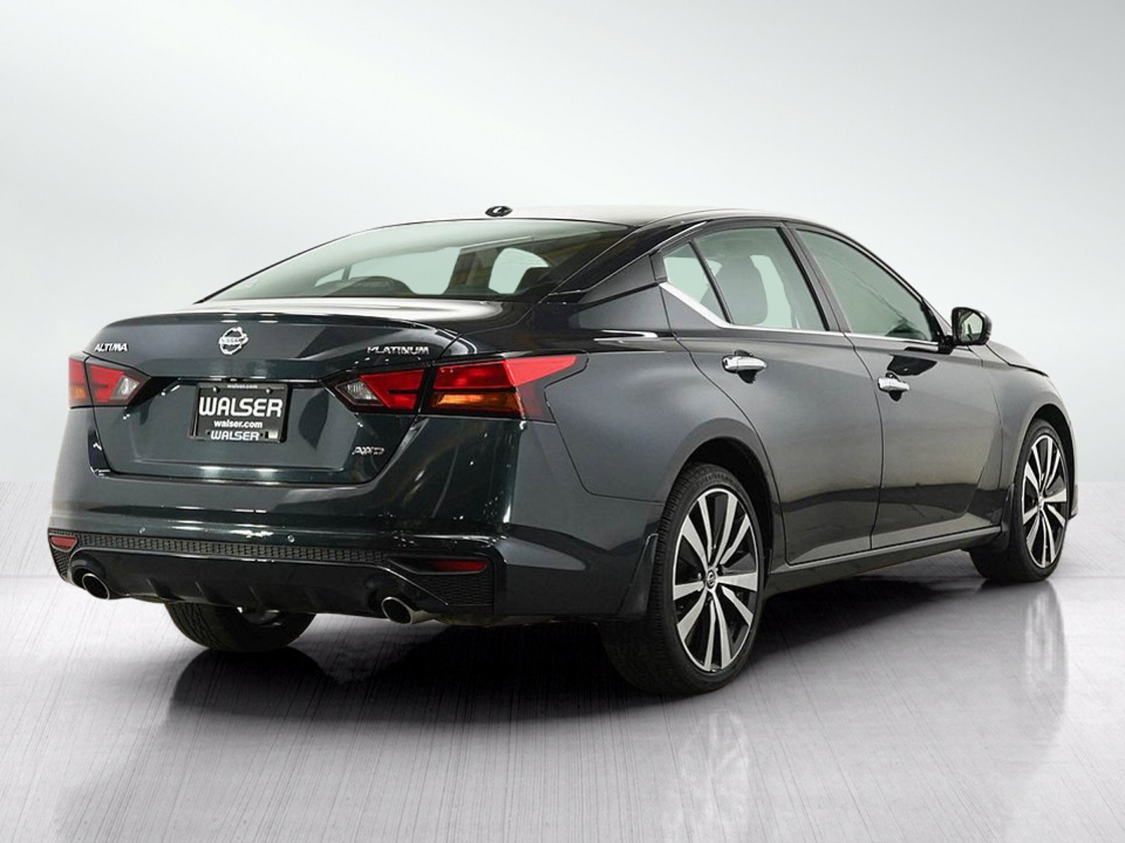 Used 2019 Nissan Altima 2.5 Platinum AWD/4WD image 6